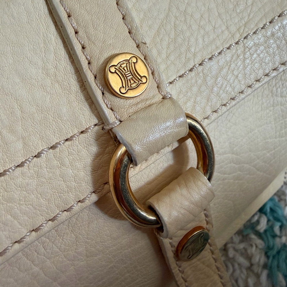 Authentic Celine Beige Leather Tote Bag Designer Handbag with virtual COA - Picture 4 of 16